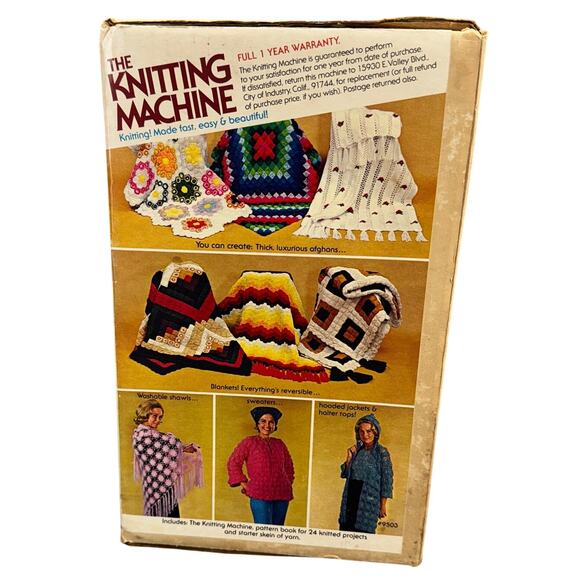 Vintage 1974 Mattel The Knitting Machine and Project Book - Picture 3 of 10